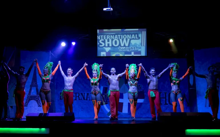 Анимация, шоу в отеле Vista Sol Punta Cana Beach Resort 4*